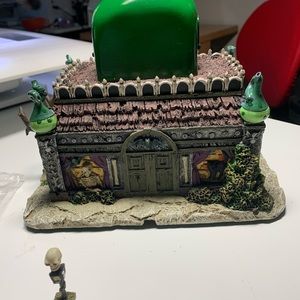 The Munsters Village